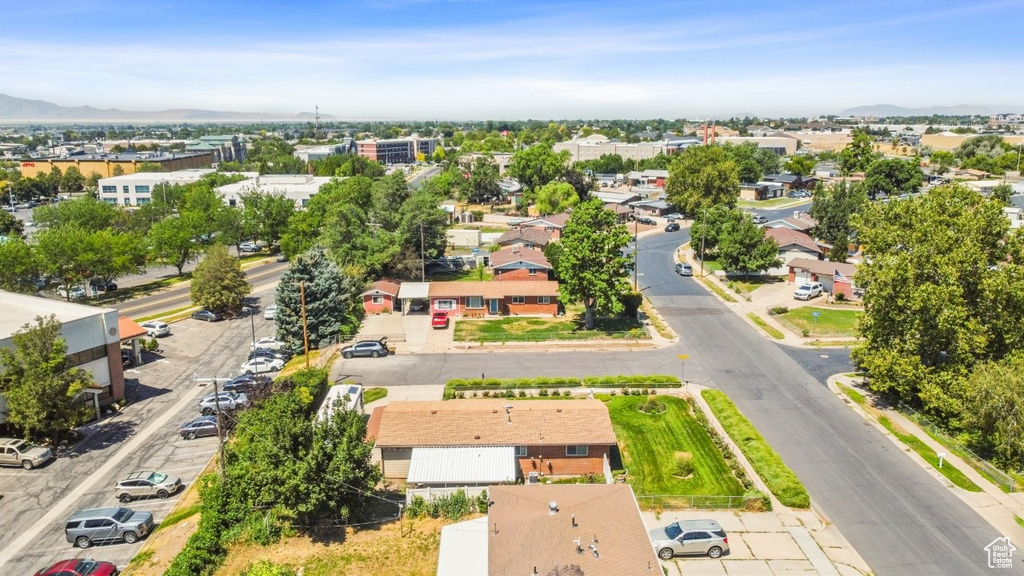 Aerial perspective of suburban area with mountains