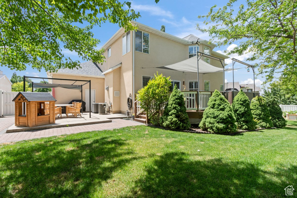 969 N LILLYWOOD LN North Salt Lake, UT 84054