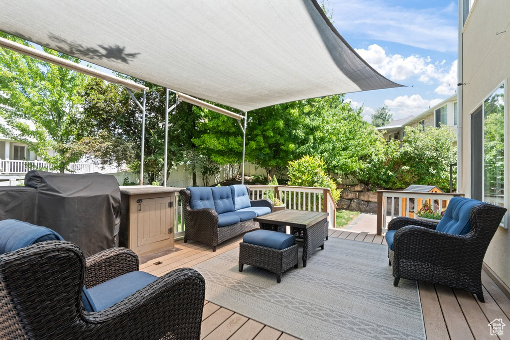 969 N LILLYWOOD LN North Salt Lake, UT 84054
