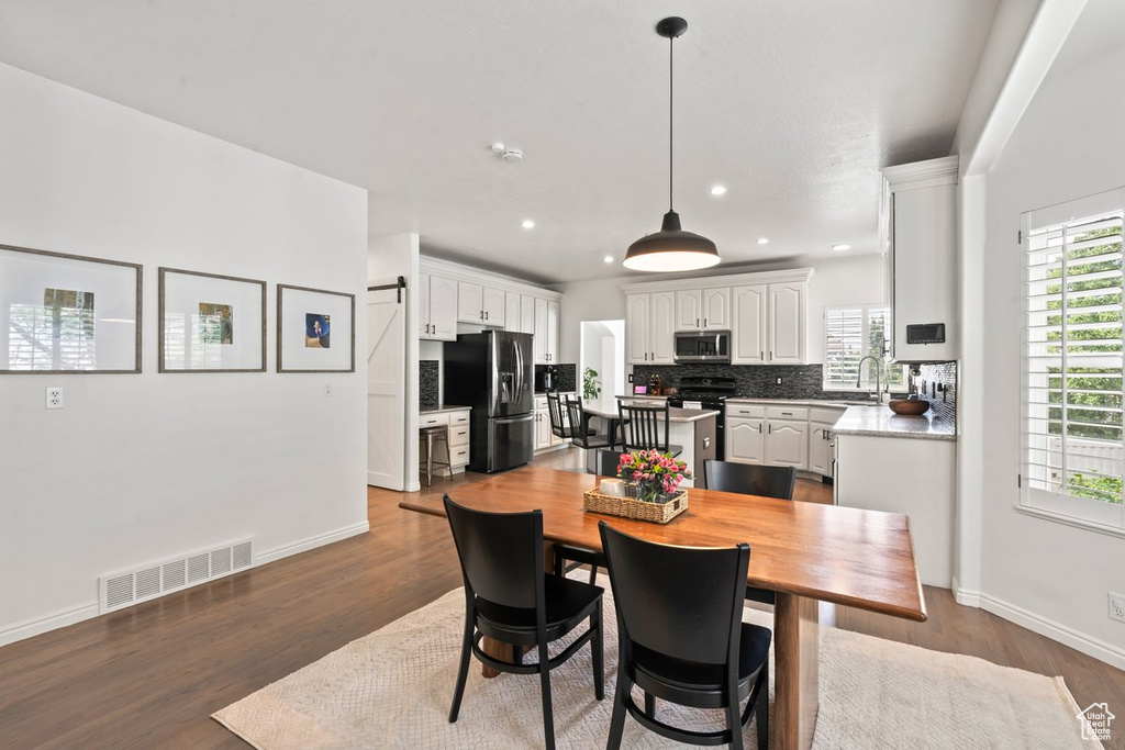 969 N LILLYWOOD LN North Salt Lake, UT 84054