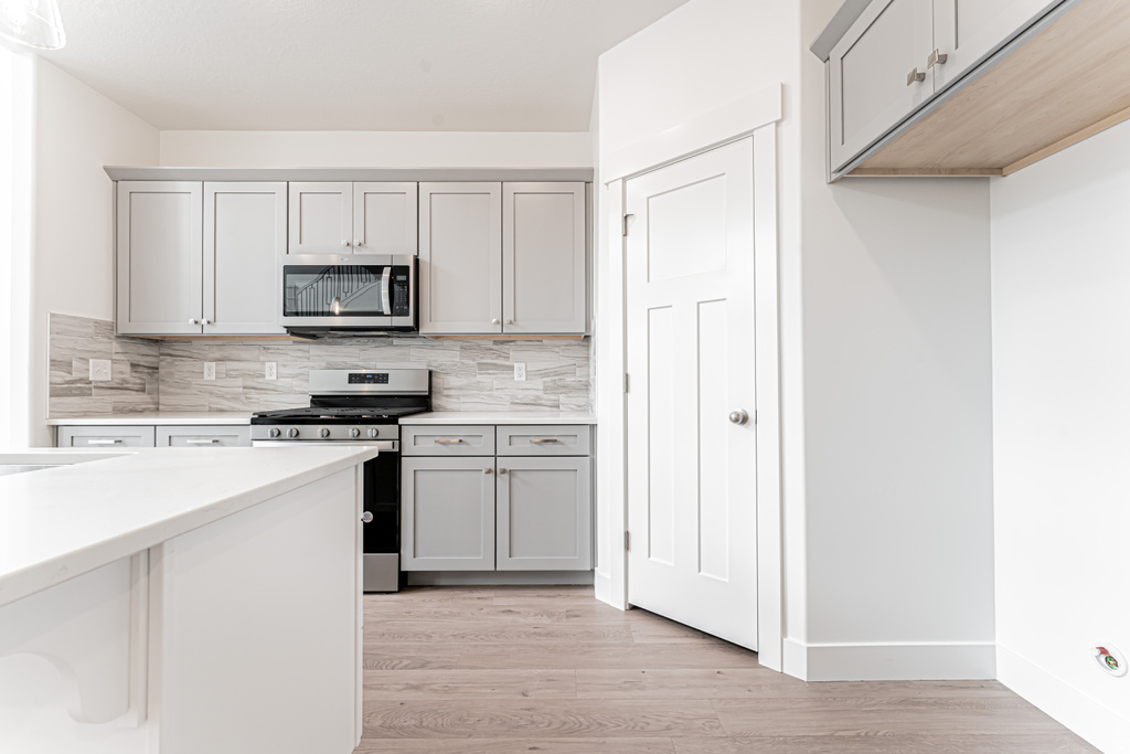 1542 W TALUS RIDGE DR #943 Saratoga Springs, UT 84045