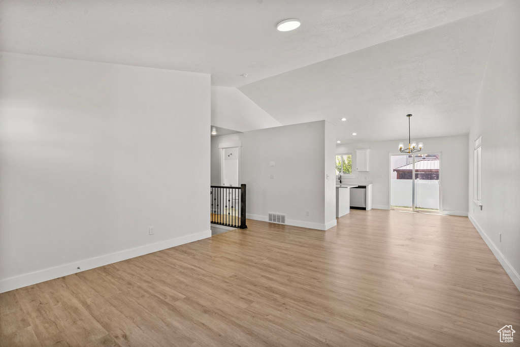 2362 E QUAKING ASPEN LN Eagle Mountain, UT 84005
