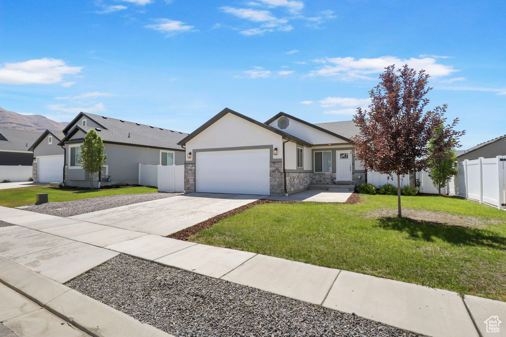 2362 E QUAKING ASPEN LN Eagle Mountain, UT 84005