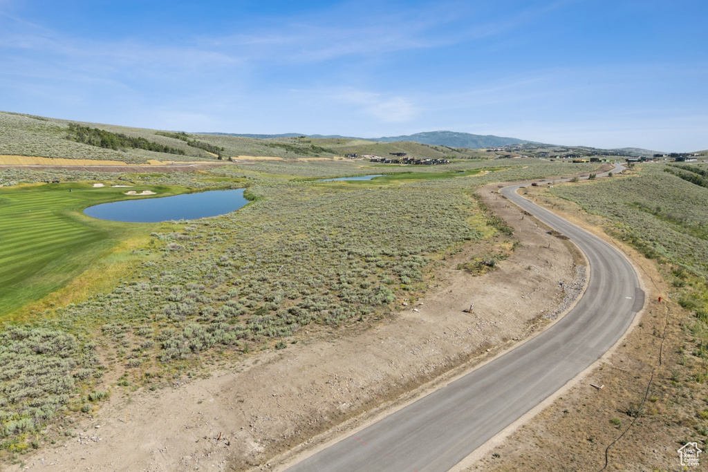 Bird's eye view of a water and mountain view