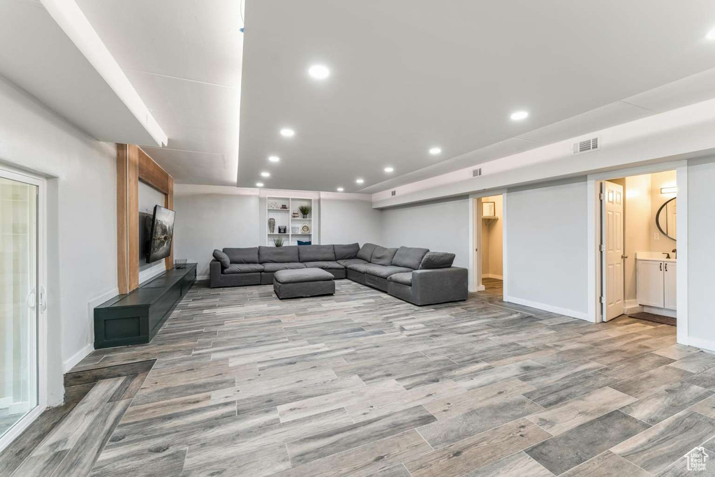 211 N 800 E Bountiful, UT 84010