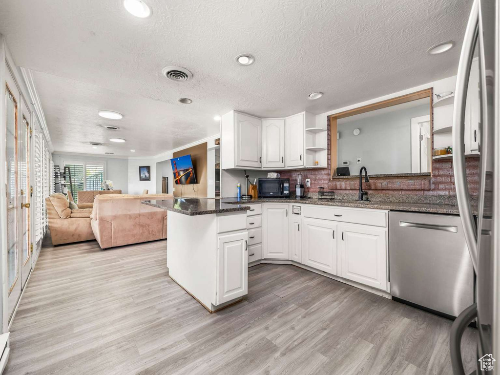 211 N 800 E Bountiful, UT 84010