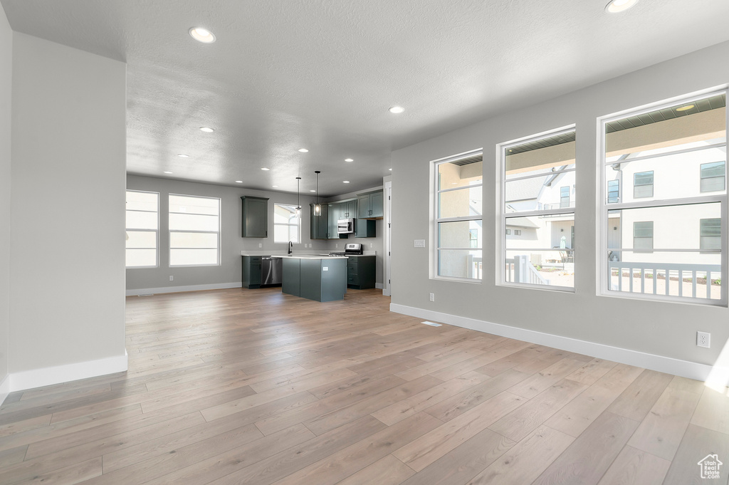 1444 N 3300 W Provo, UT 84601