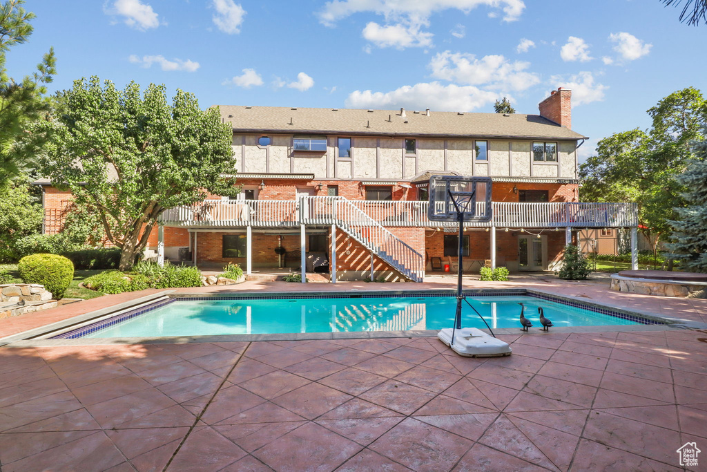 9618 S RUSKIN CIR Sandy, UT 84092