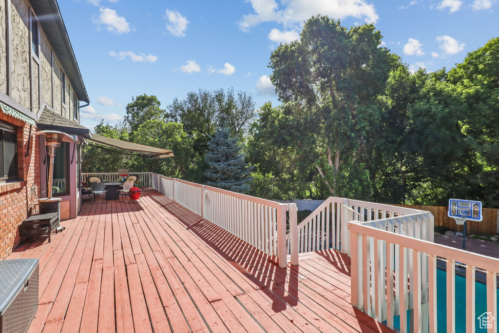 9618 S RUSKIN CIR Sandy, UT 84092