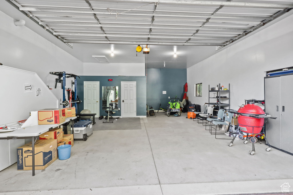 9618 S RUSKIN CIR Sandy, UT 84092