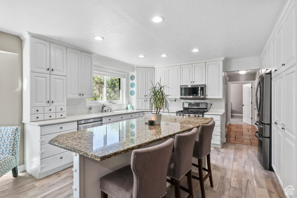 9618 S RUSKIN CIR Sandy, UT 84092