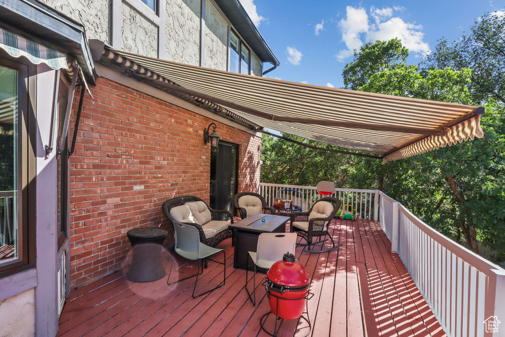 9618 S RUSKIN CIR Sandy, UT 84092