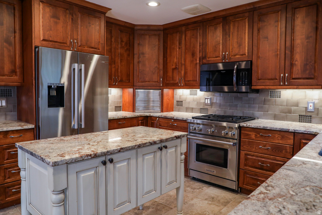 3550 E OAKVIEW DR Salt Lake City, UT 84124