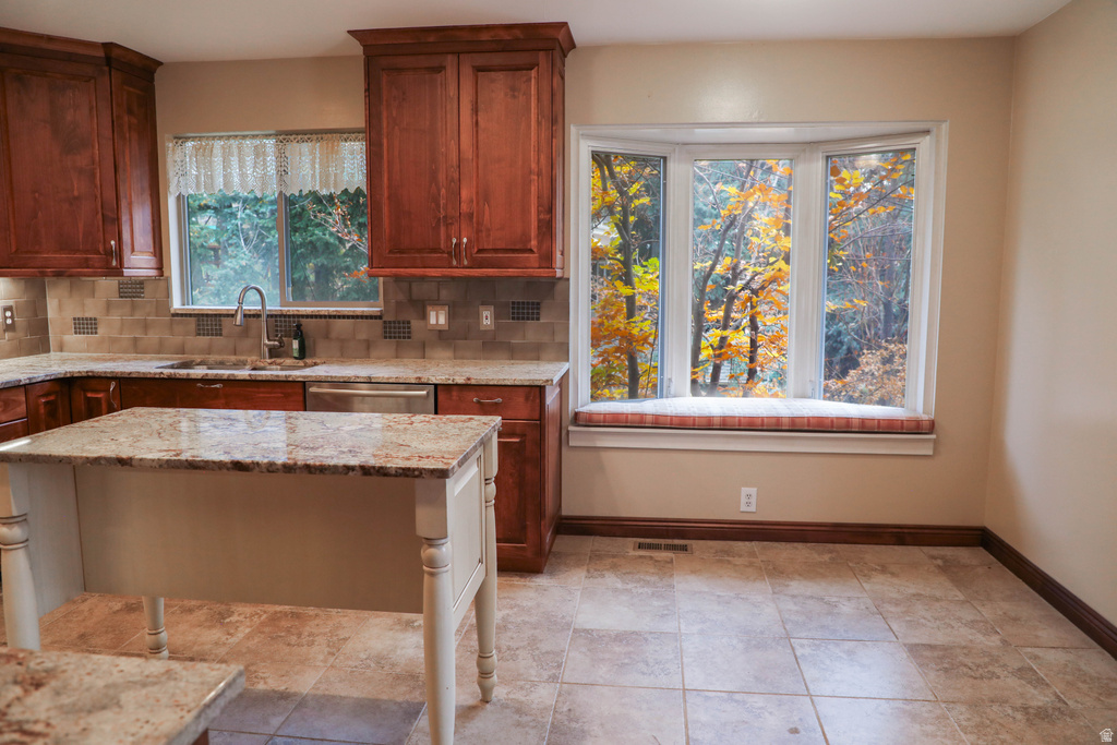 3550 E OAKVIEW DR Salt Lake City, UT 84124