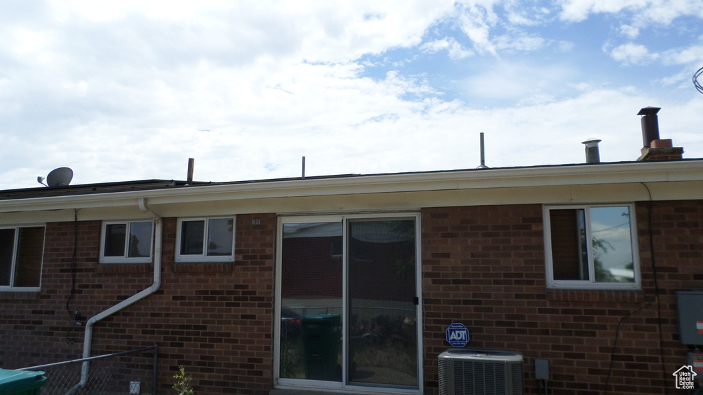 769 N 250 W Clearfield, UT 84015