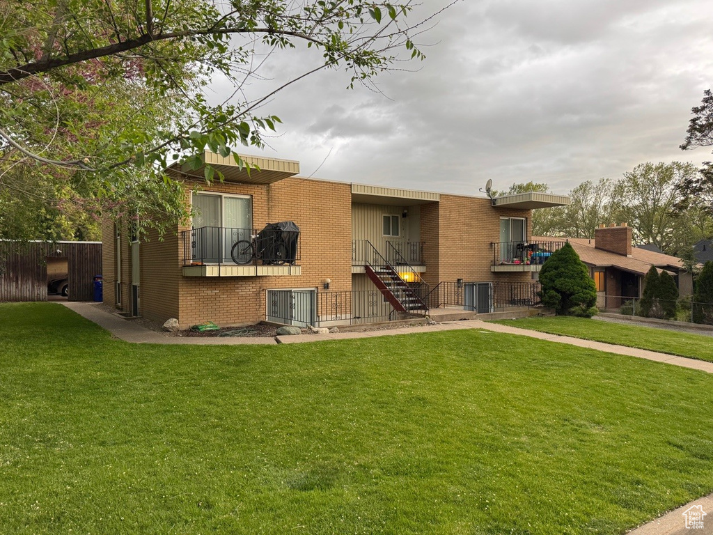 266 E CENTER ST Centerville, UT 84014