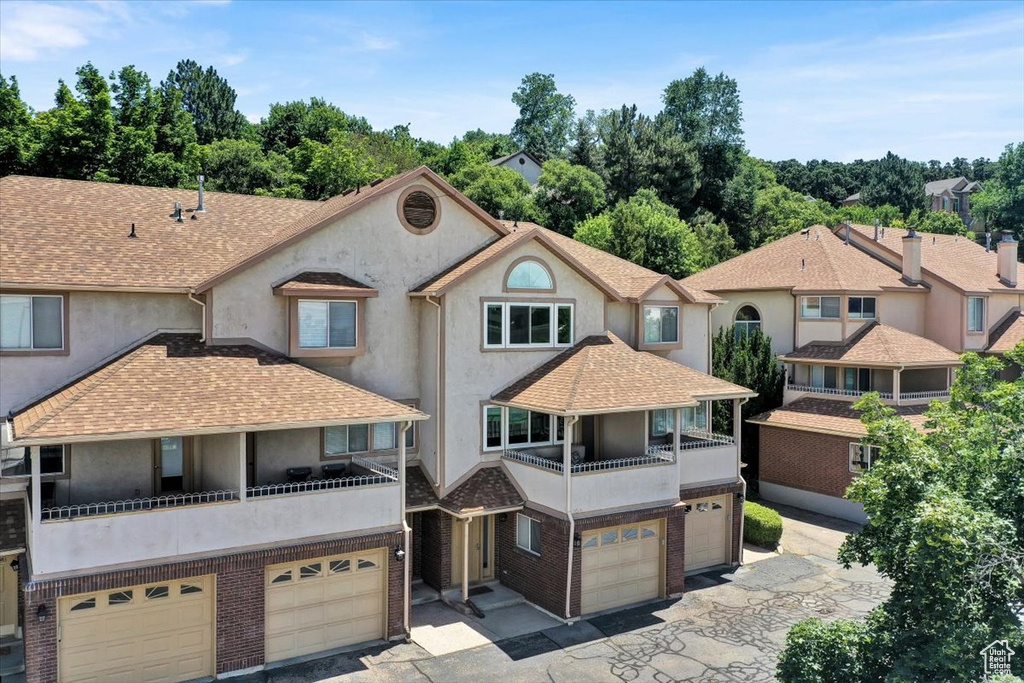 5816 CLUB VIEW LN South Ogden, UT 84405