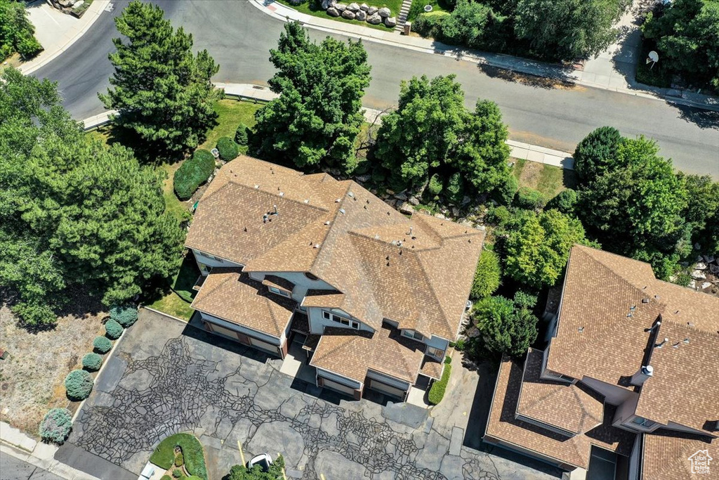 5816 CLUB VIEW LN South Ogden, UT 84405