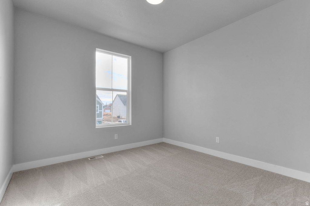 1286 W 2325 S Syracuse, UT 84075