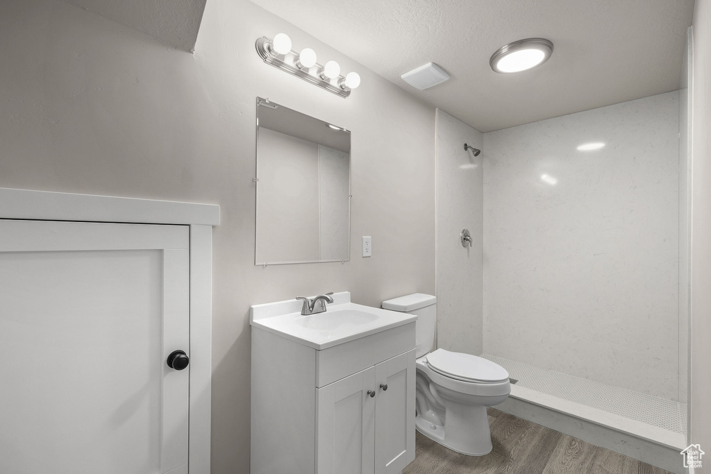 155 N 1600 W West Point, UT 84015