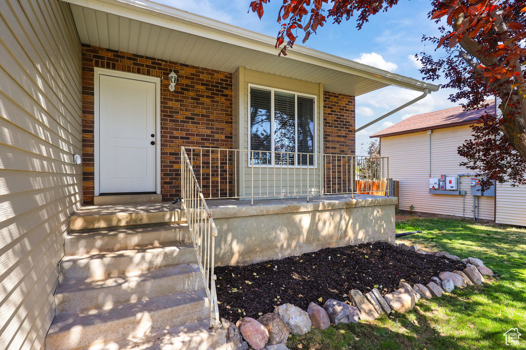 155 N 1600 W West Point, UT 84015
