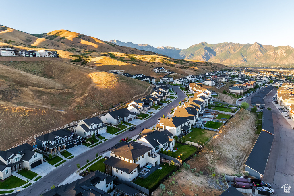 Aerial perspective of suburban area with mountains