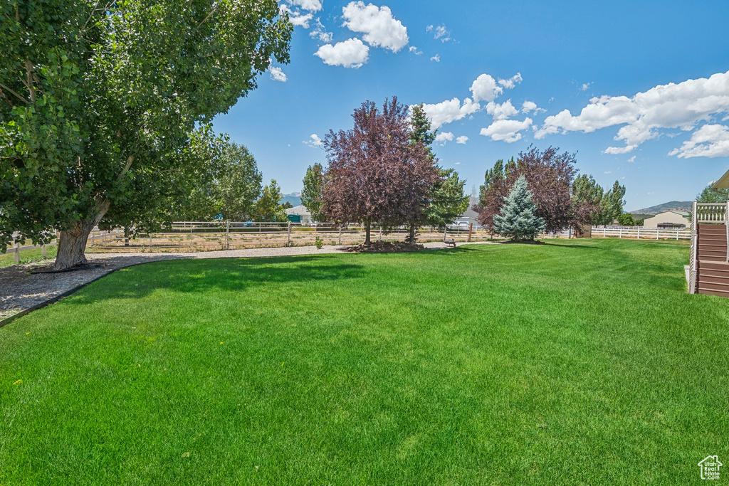 View of yard with a view of countryside
