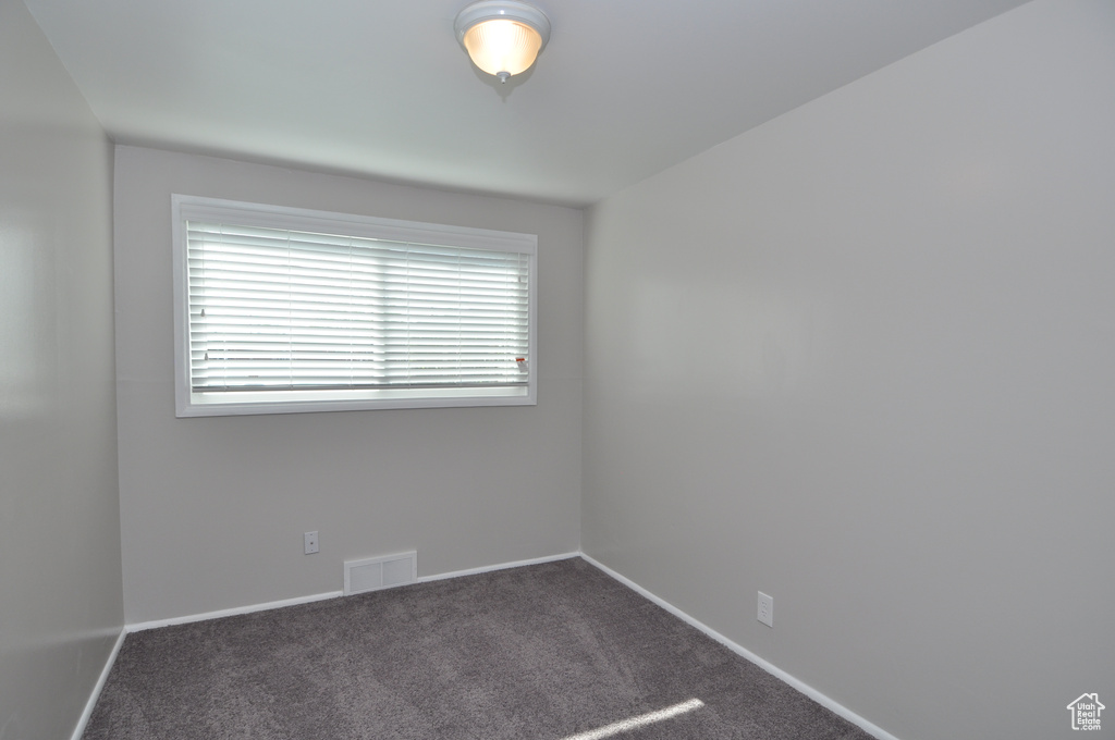 3352 S HILLSDALE DR West Valley City, UT 84119