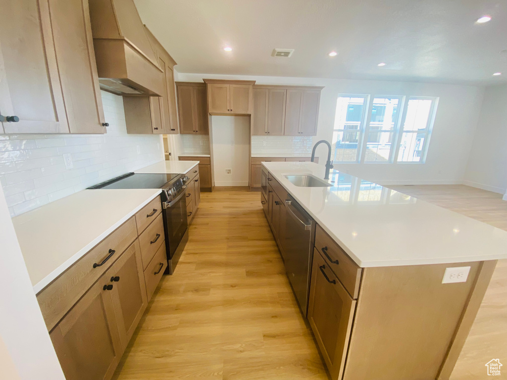 6511 W LAKE AVE South Jordan, UT 84009