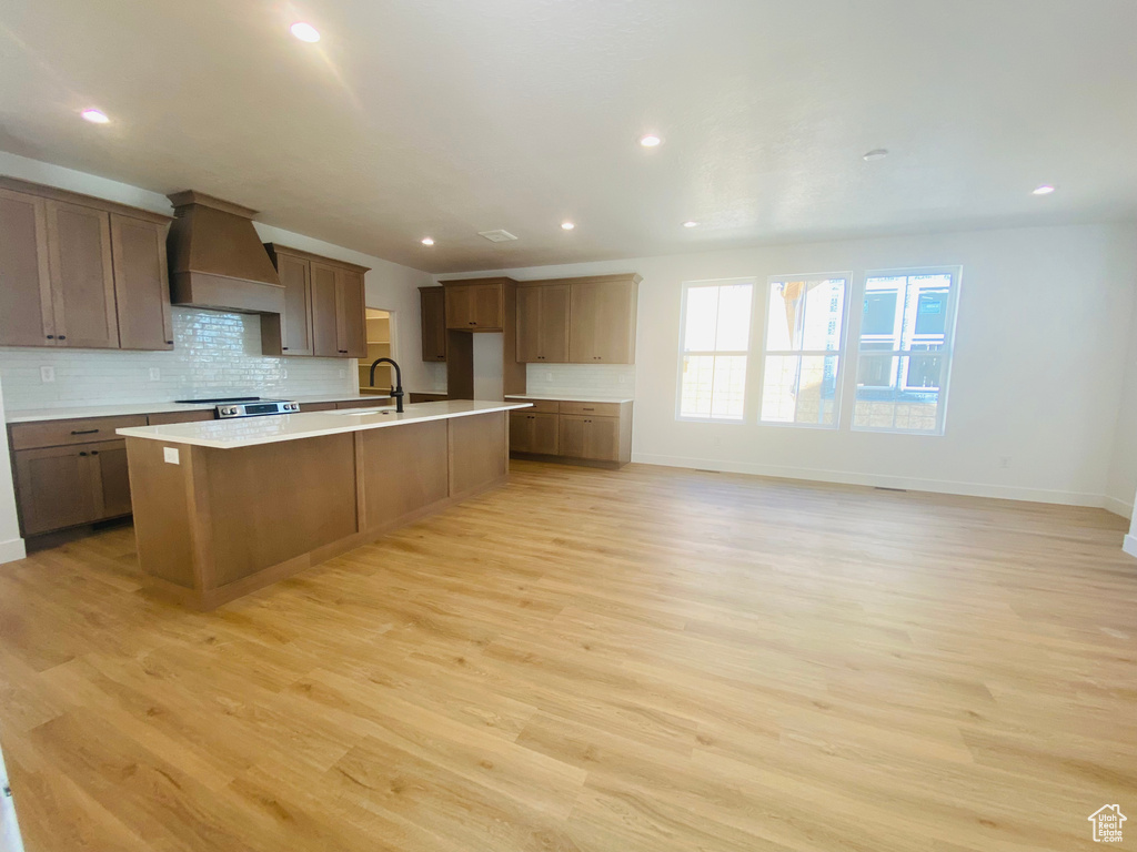 6511 W LAKE AVE South Jordan, UT 84009