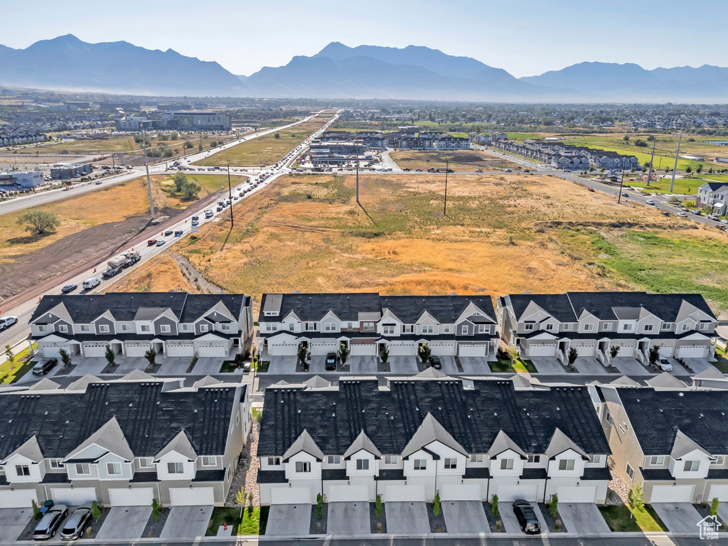 View of property location featuring a mountainous background