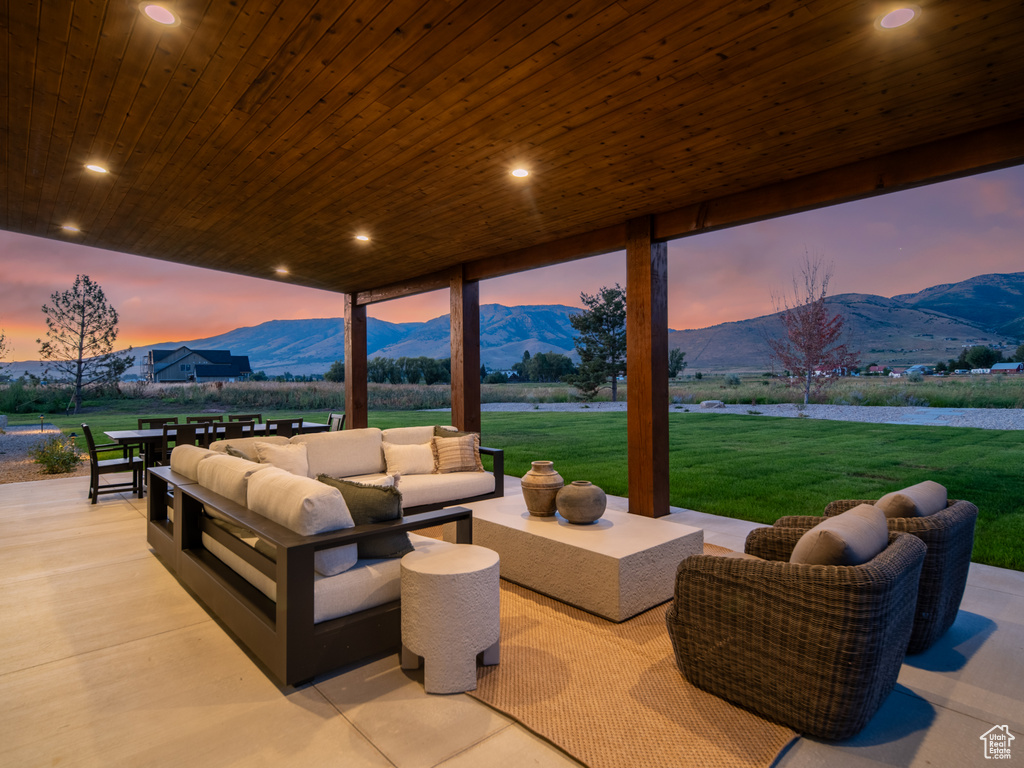322 S 7900 ST #5 Huntsville, UT 84317
