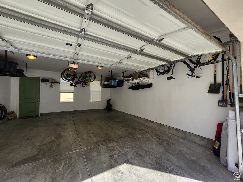 10606 S REDKNIFE DR South Jordan, UT 84009