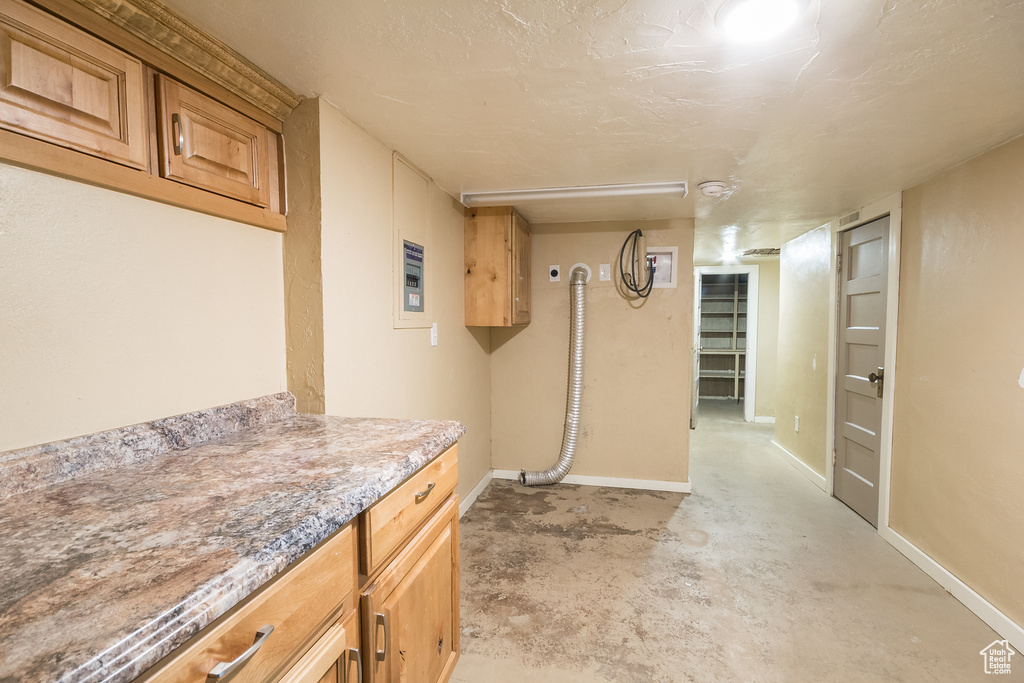 168 S 100 W Roosevelt, UT 84066
