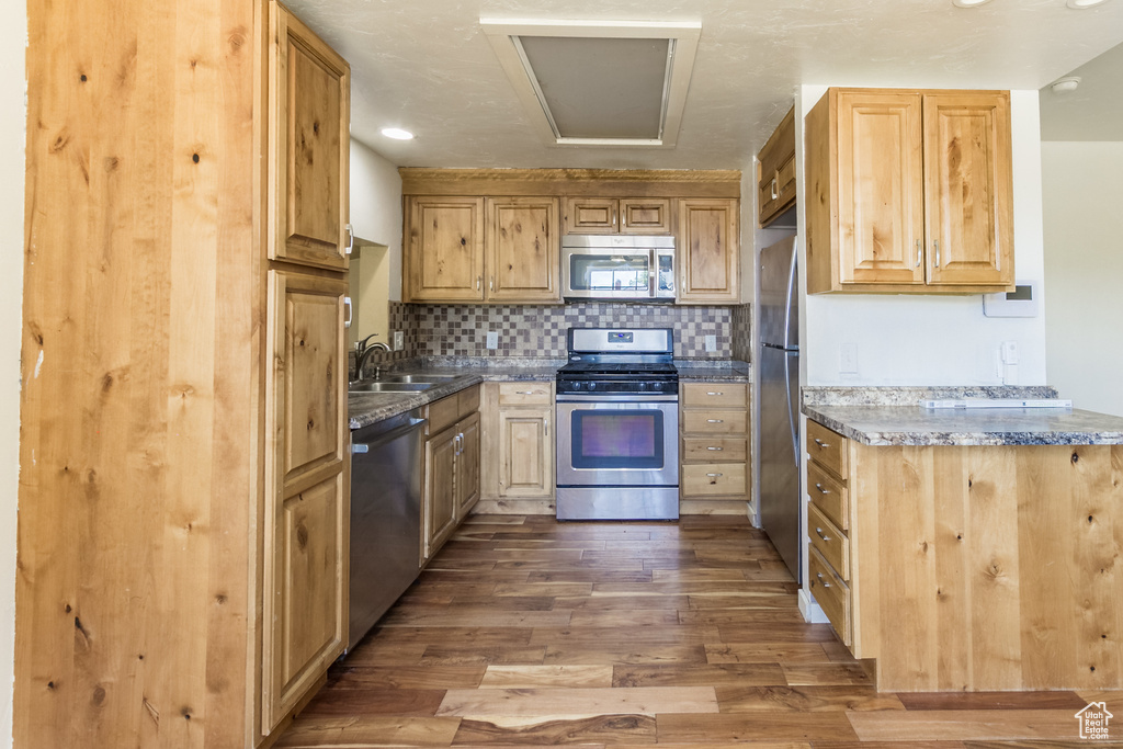 168 S 100 W Roosevelt, UT 84066