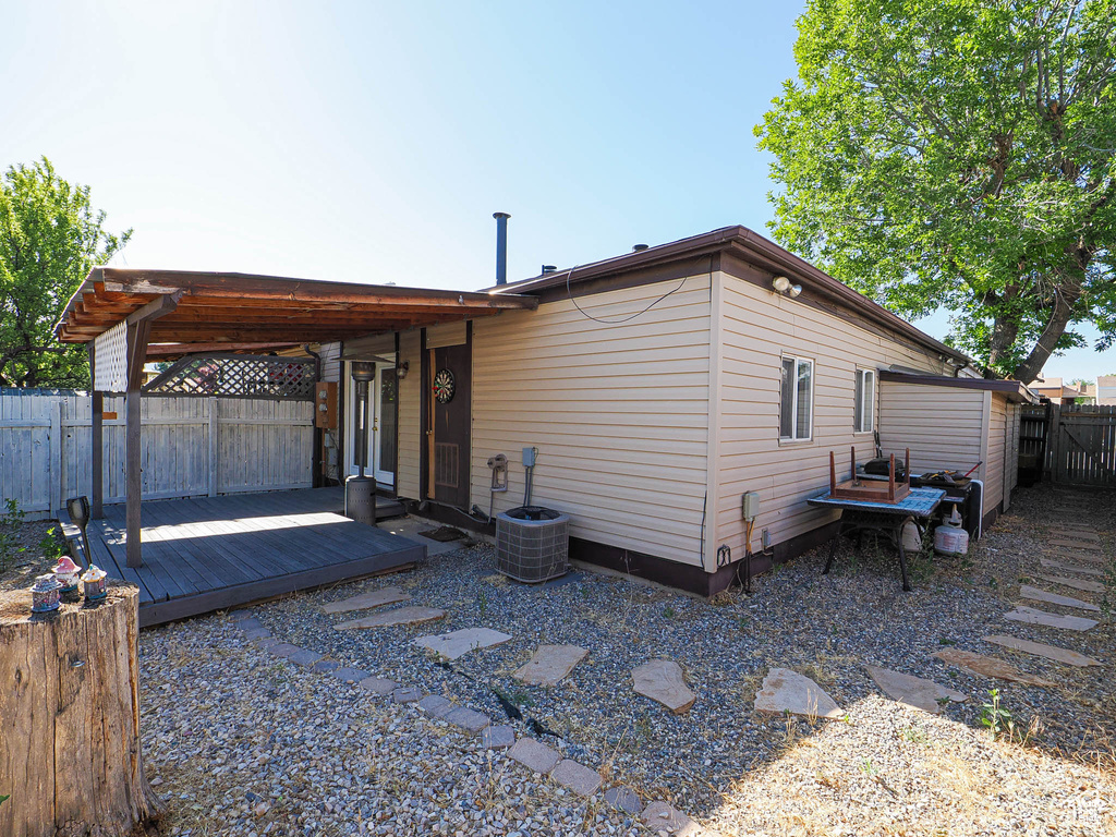 Photo 25 for MLS #2097956 at 2318 W 4220 South