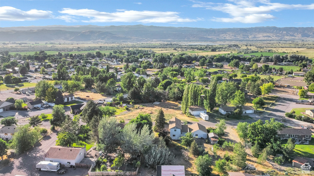 458 E 200 S Annabella, UT 84711