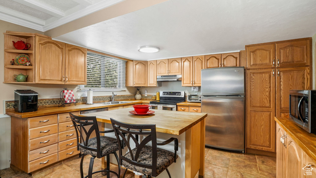 2275 E 9800 S Sandy, UT 84092