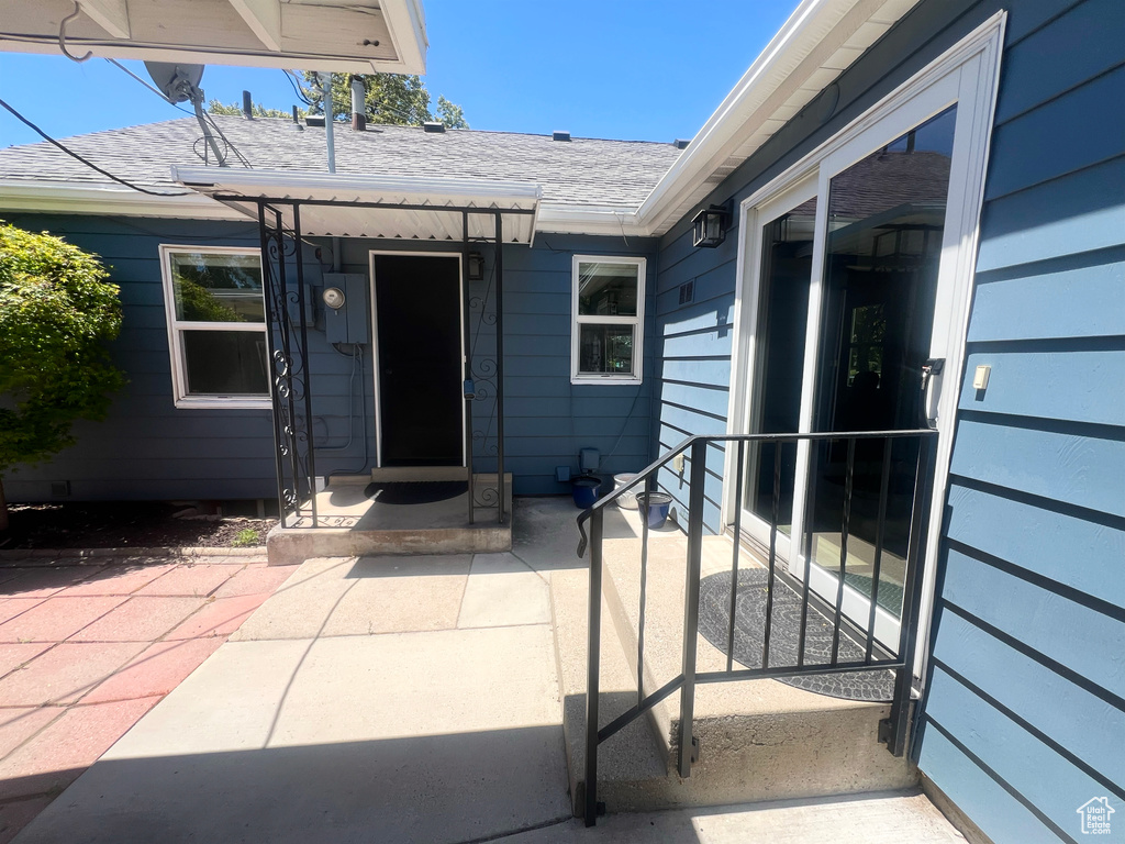 847 S GREENWOOD TER Salt Lake City, UT 84105