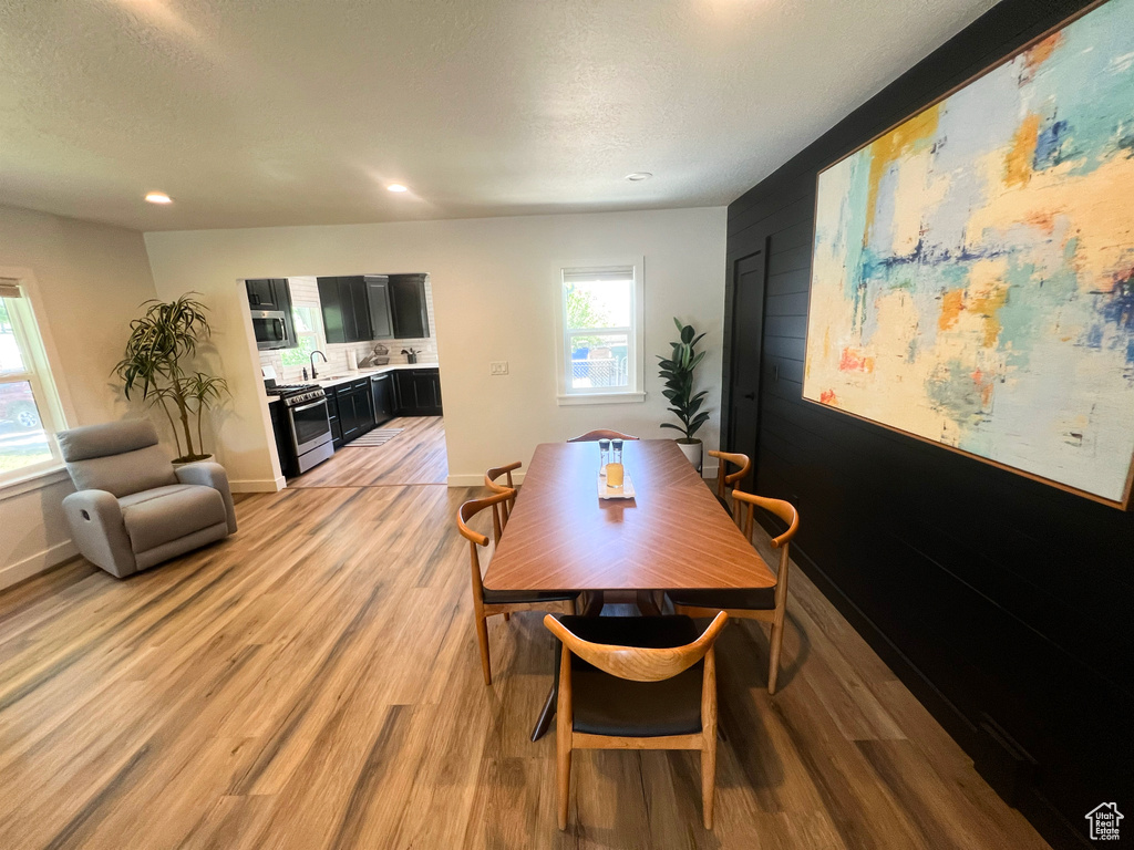 847 S GREENWOOD TER Salt Lake City, UT 84105
