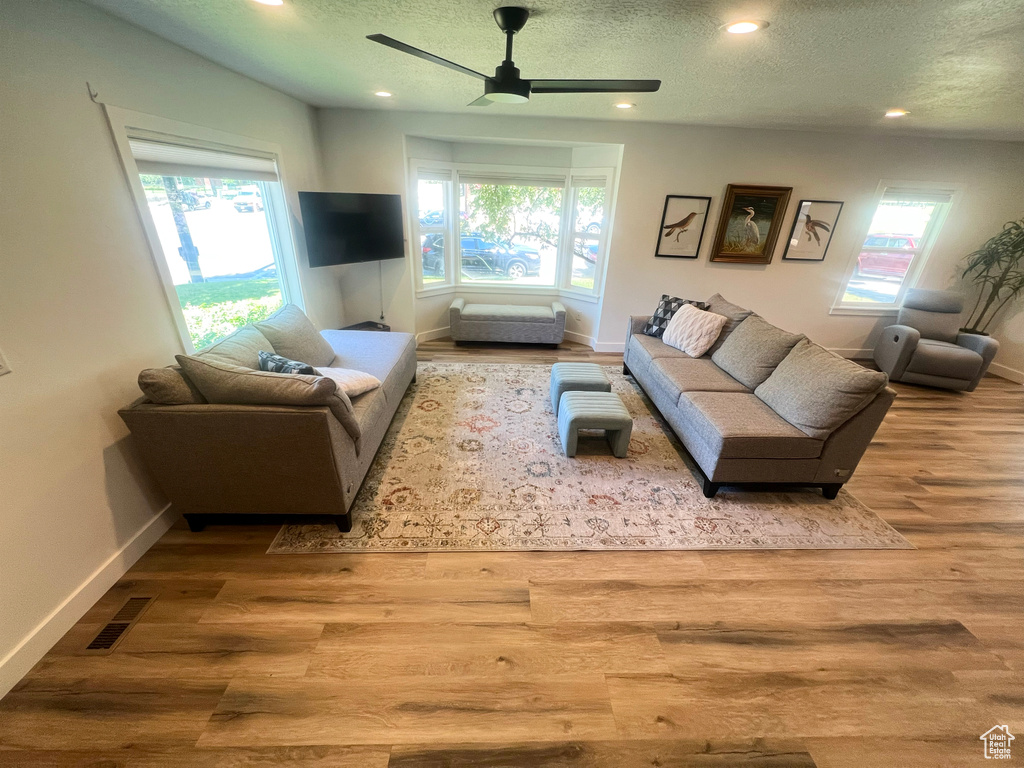 847 S GREENWOOD TER Salt Lake City, UT 84105