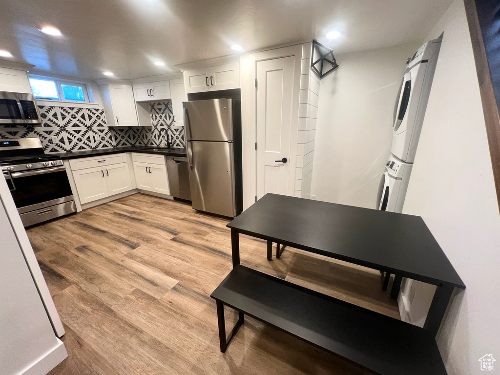 847 S GREENWOOD TER Salt Lake City, UT 84105