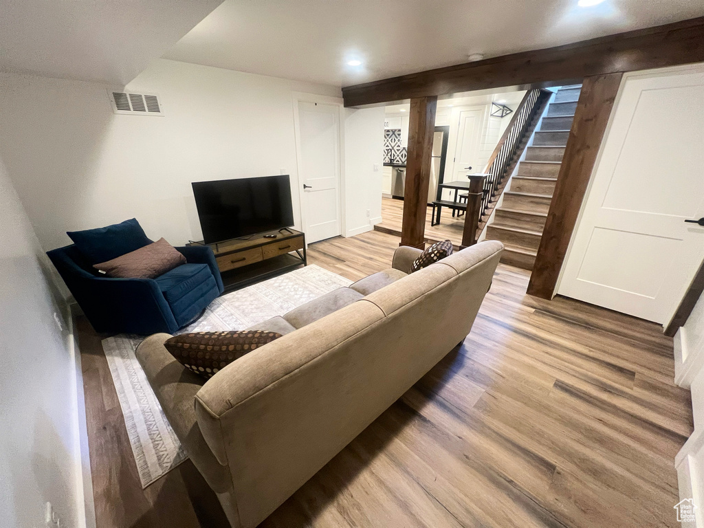 847 S GREENWOOD TER Salt Lake City, UT 84105