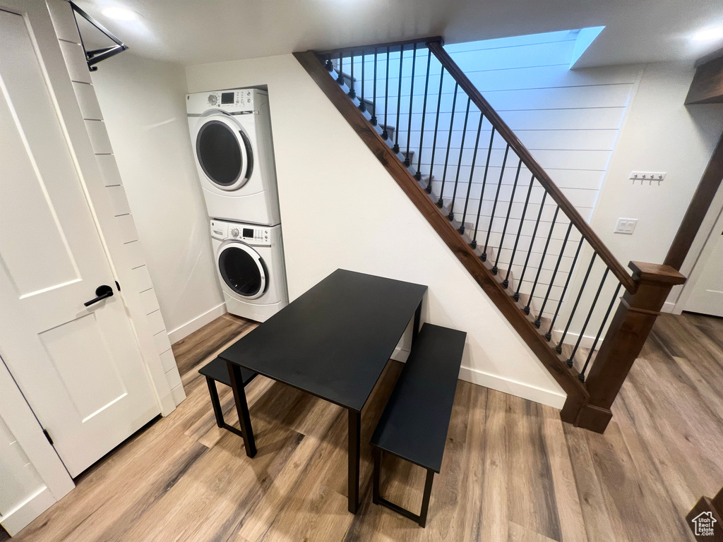847 S GREENWOOD TER Salt Lake City, UT 84105