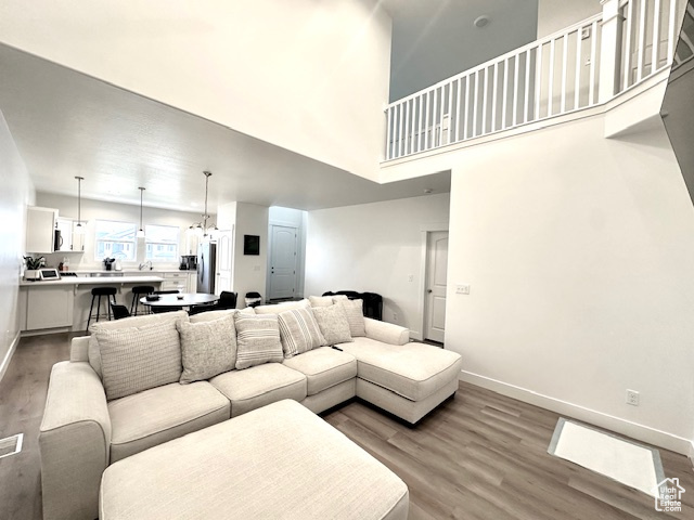 4542 PARKES PEAK LN Riverton, UT 84096
