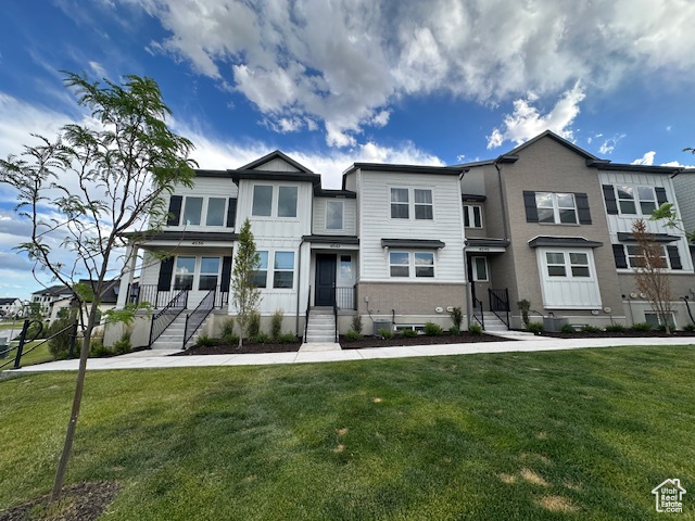 4542 PARKES PEAK LN Riverton, UT 84096