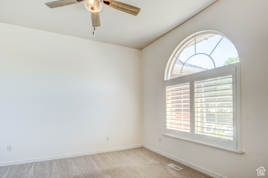 1602 DORAL DR Syracuse, UT 84075