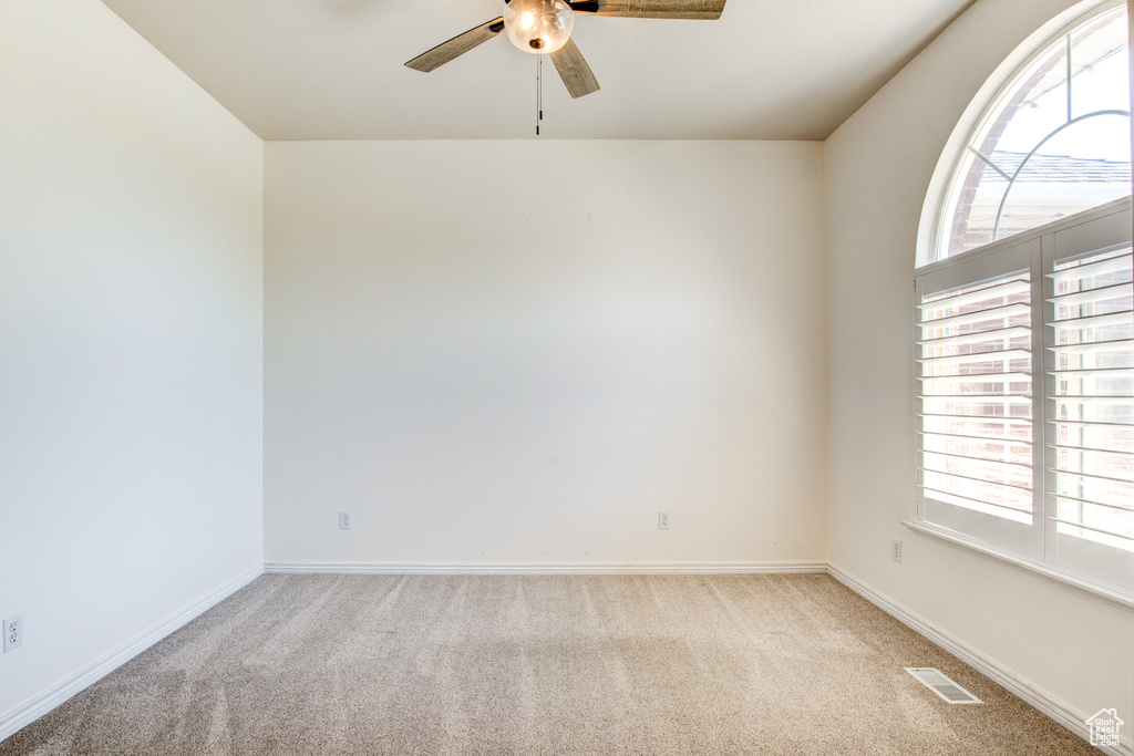 1602 DORAL DR Syracuse, UT 84075
