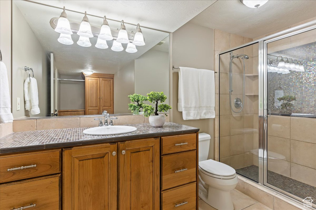 1711 NORTH COMPTON RD Farmington, UT 84025