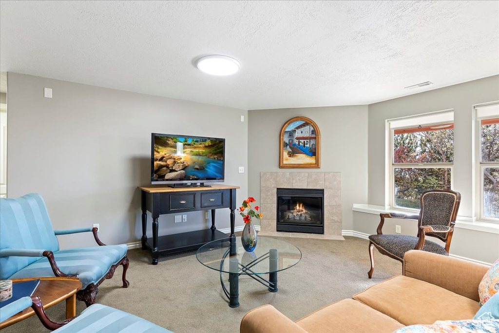 1711 NORTH COMPTON RD Farmington, UT 84025